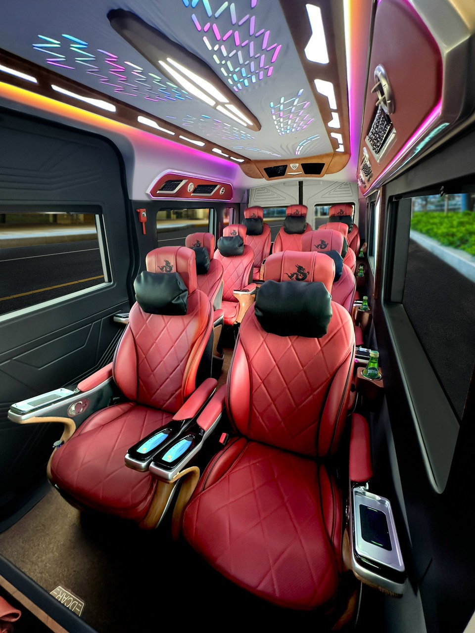 Thuê xe limousine