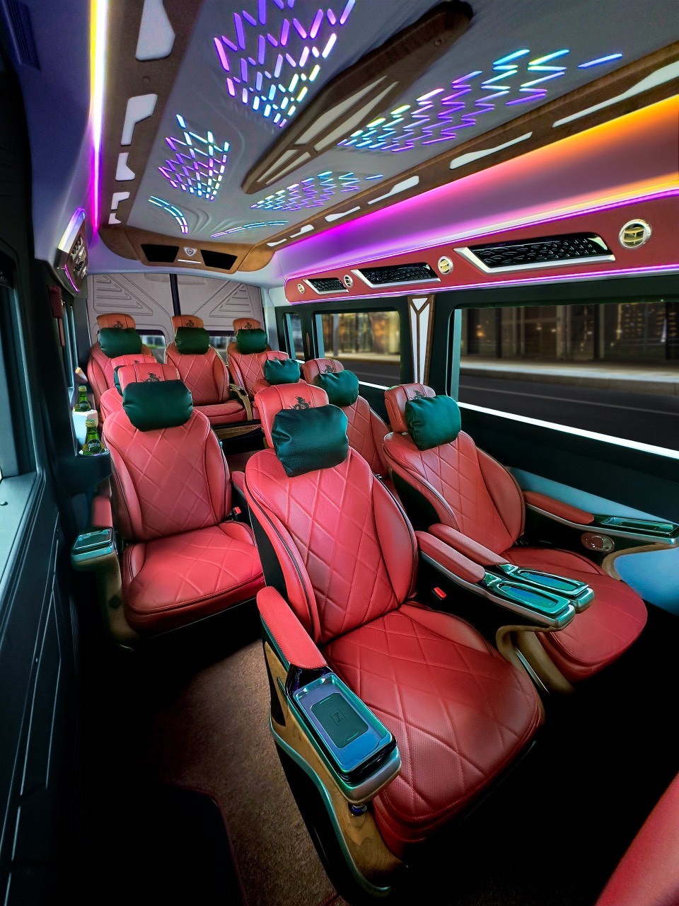 Thuê xe limousine