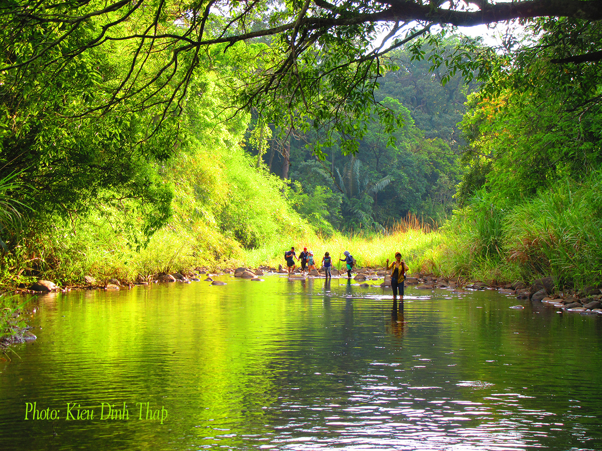 Top Thuê xe Phan Thiết Giá Rẻ đi Bình Phước {0902802007} Đồng Xoài